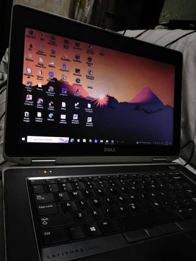 Dell latitude E6430 | Core i5 (3rd Generation) | 12gb ram| 256gb SSD