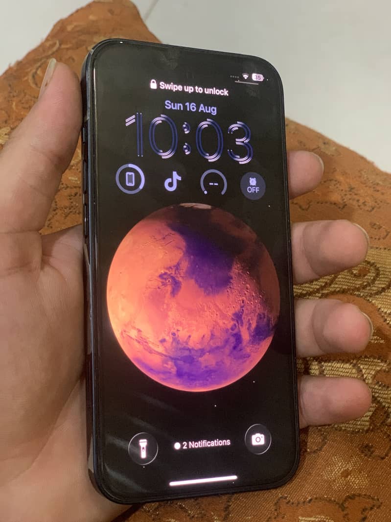 Apple iPhone 13 3