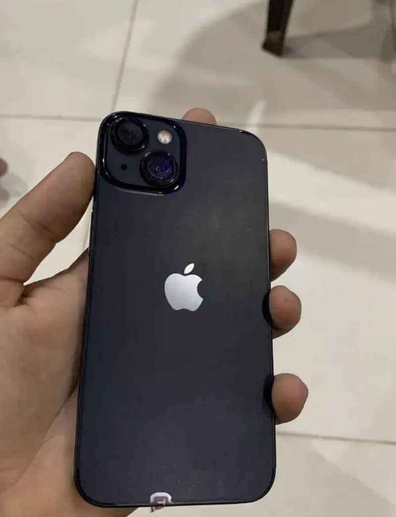 Apple iPhone 13 6