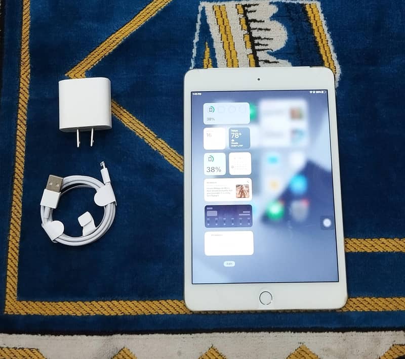 iPad Mini 4 BEST BETTER 4