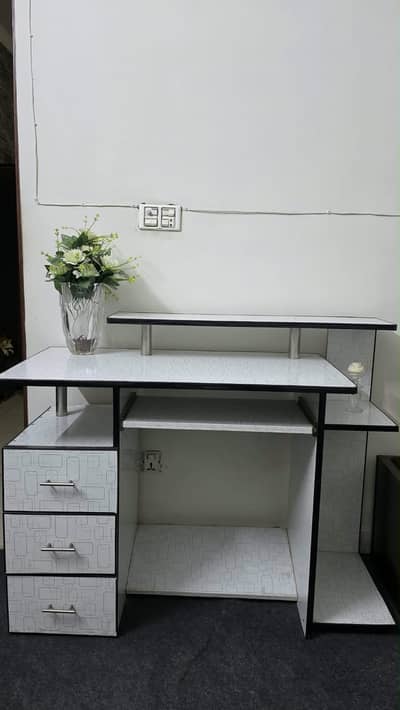 Study Table/Computer Table