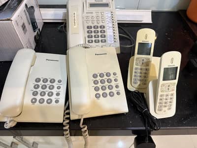 Telephone sets for sale