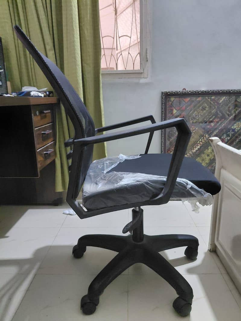 Computer table chair 1