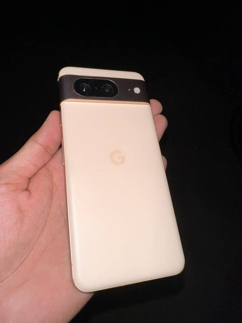 Google Pixel 8 1