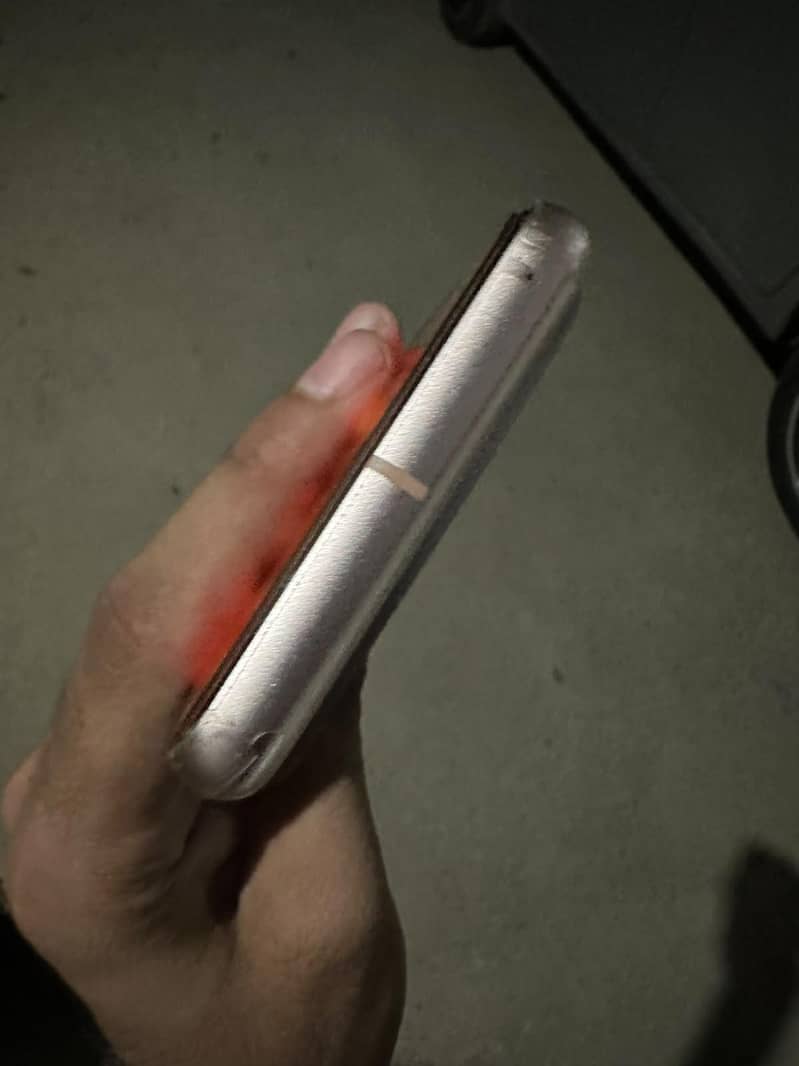 Google Pixel 8 6