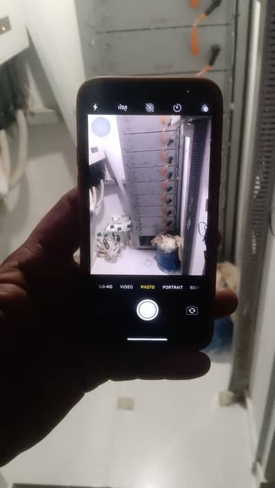 I phone x ha 13 me convart ha glas crack ha Thora SA upar se