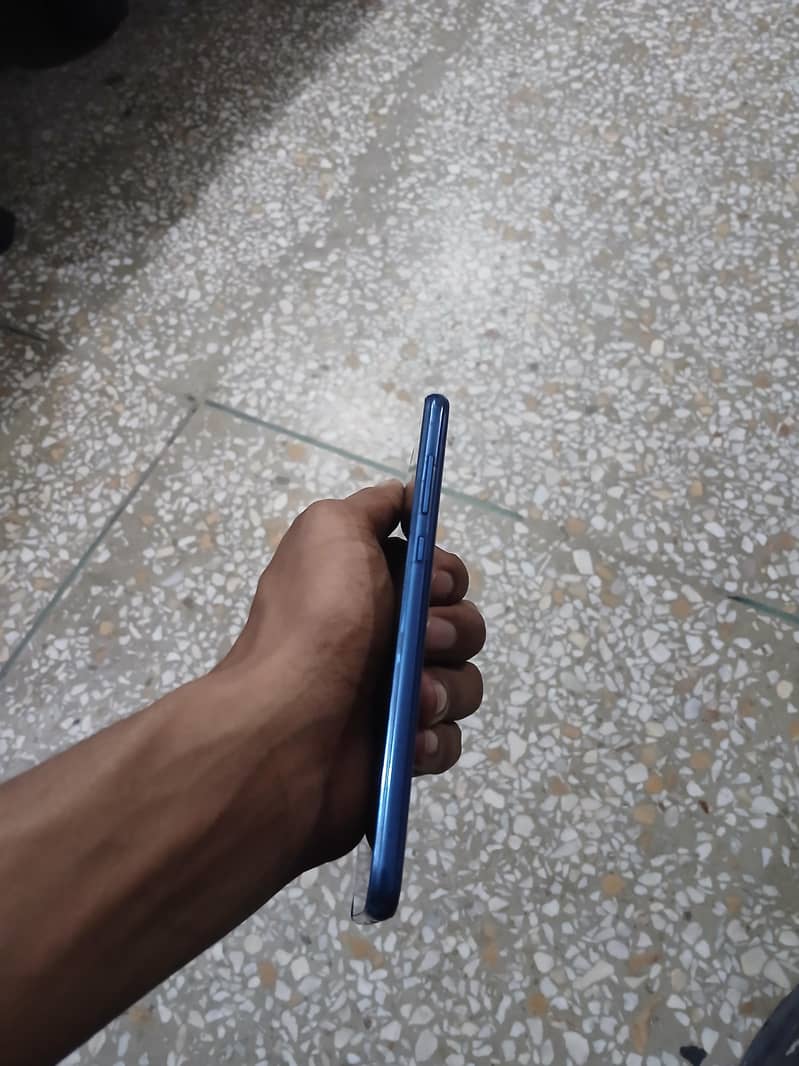 Honor 9 Lite 4