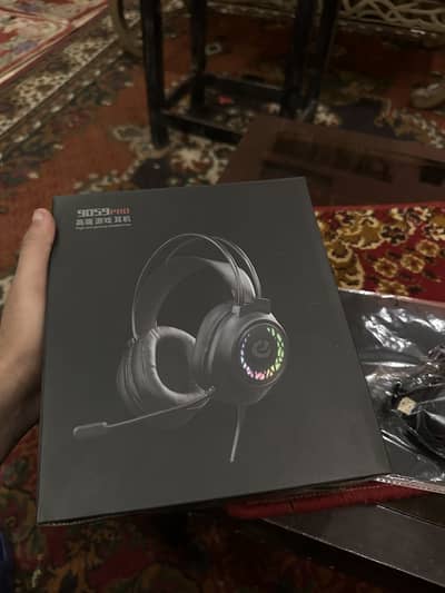 gaming head phones with mike