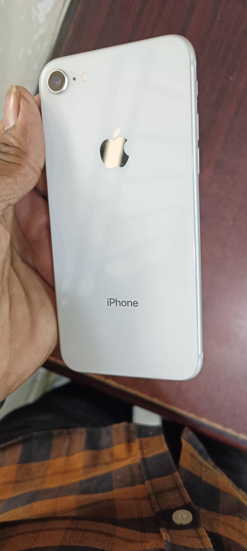 Apple iPhone 8 0