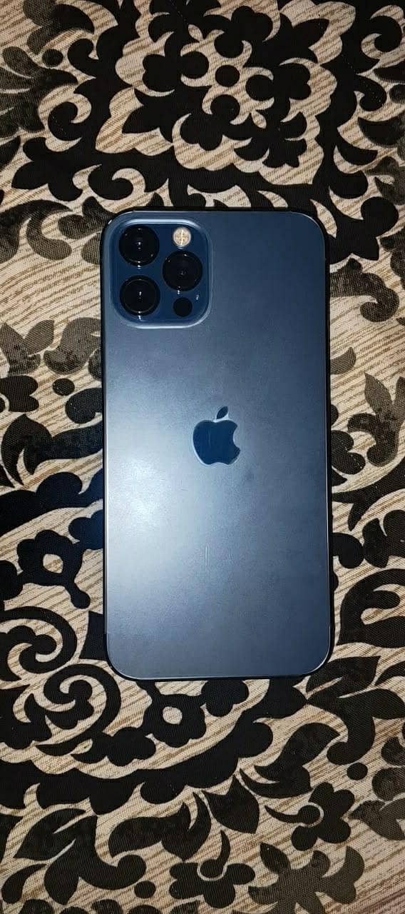 Apple iPhone 12 Pro 3