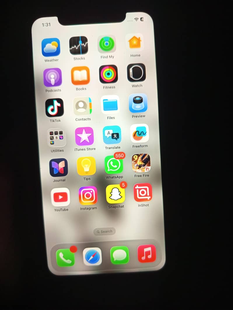 Apple iPhone 11 3