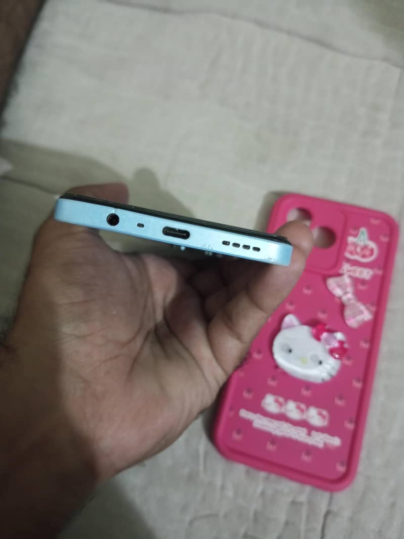 Realme Note 50 4