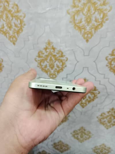 Realme C63