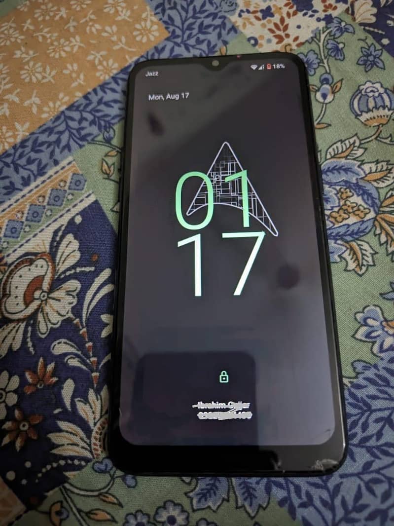 Realme C2 4