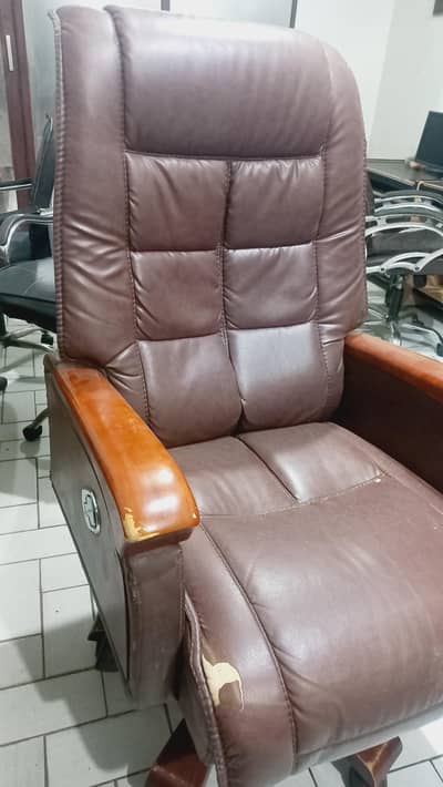 Executive Office Chair