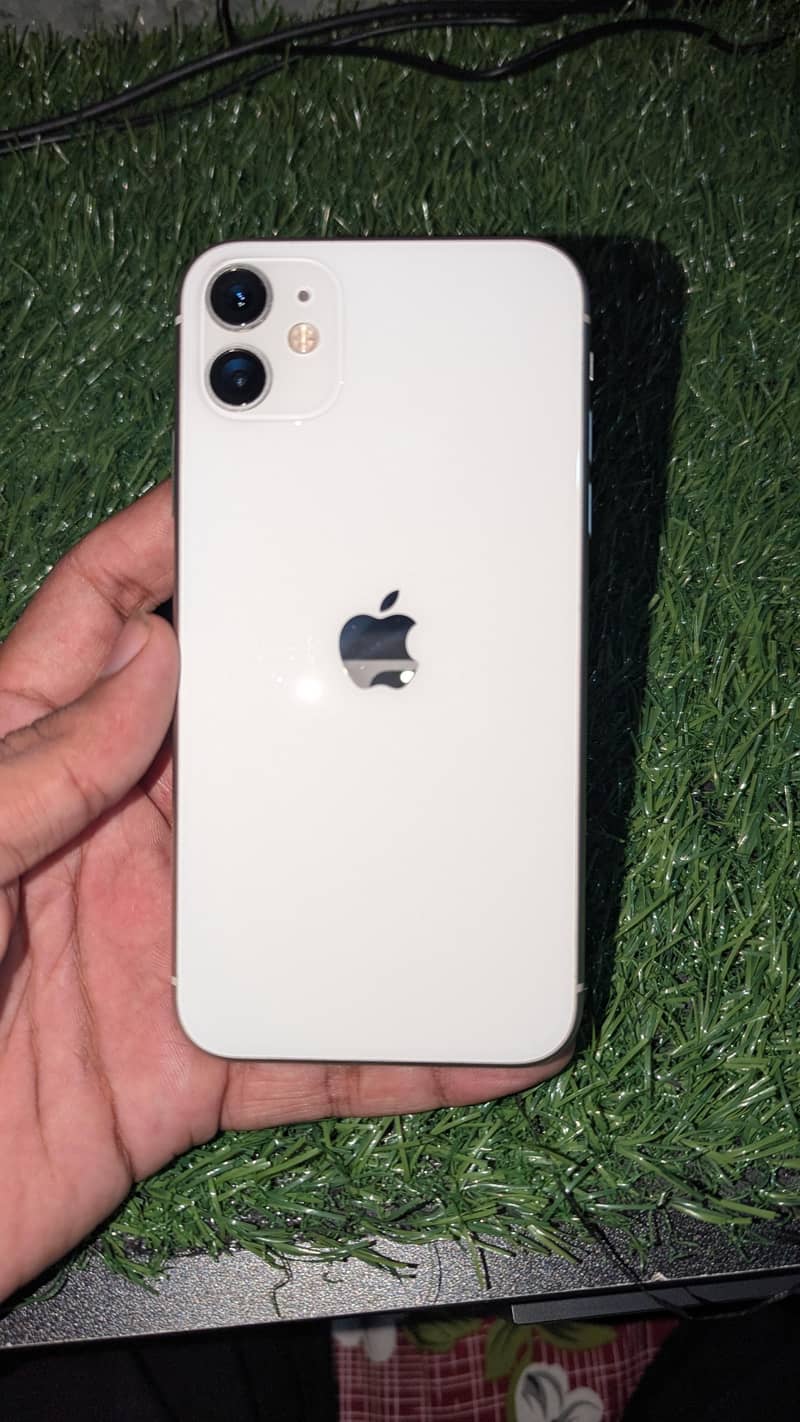 Apple iPhone 11 2
