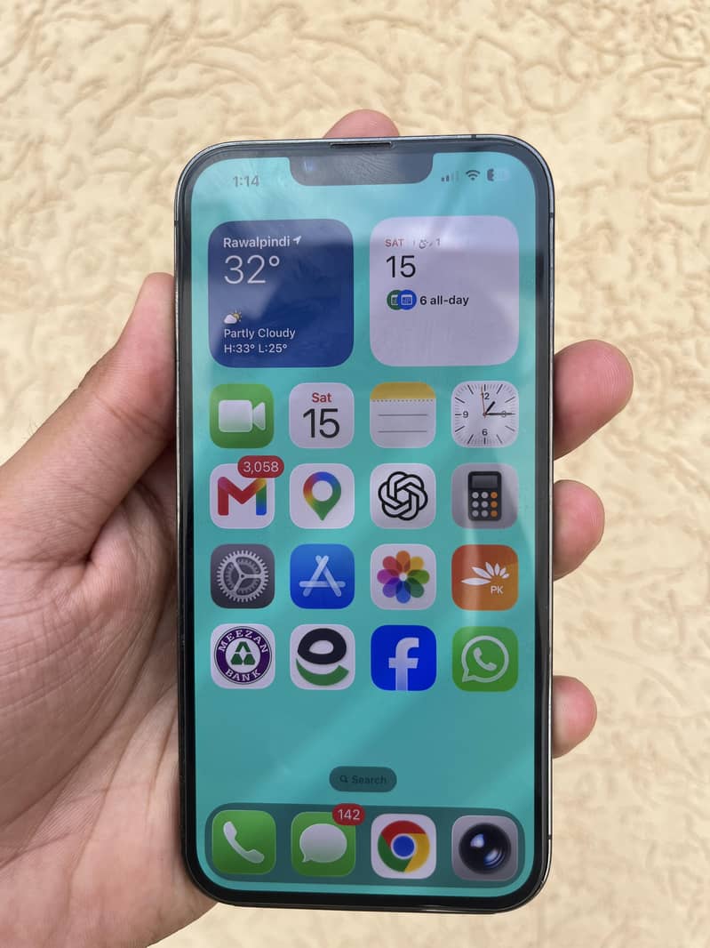 Apple iPhone 13 Pro 2