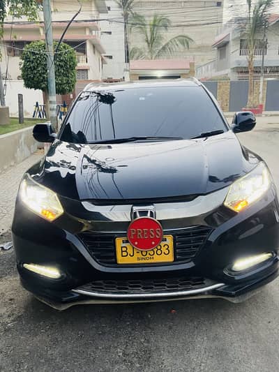 Honda Vezel 2016