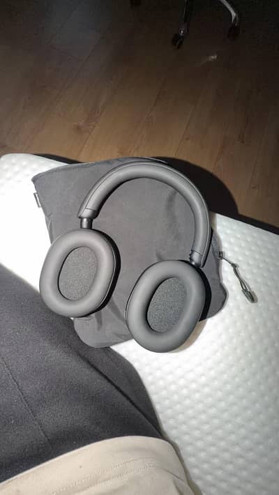 Sony wh1000xm5 Just like New