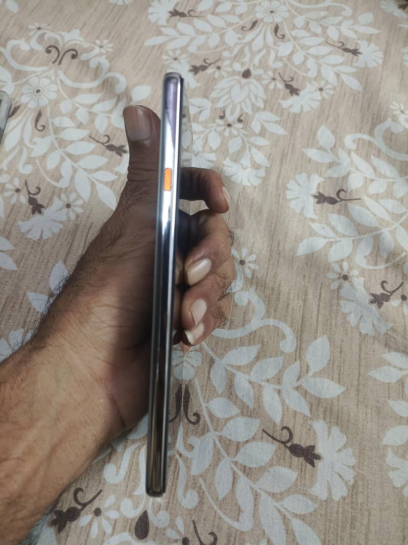 Tecno CAMON 40 3