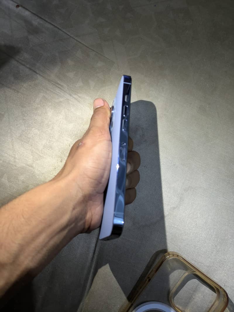 Apple iPhone 13 Pro 5