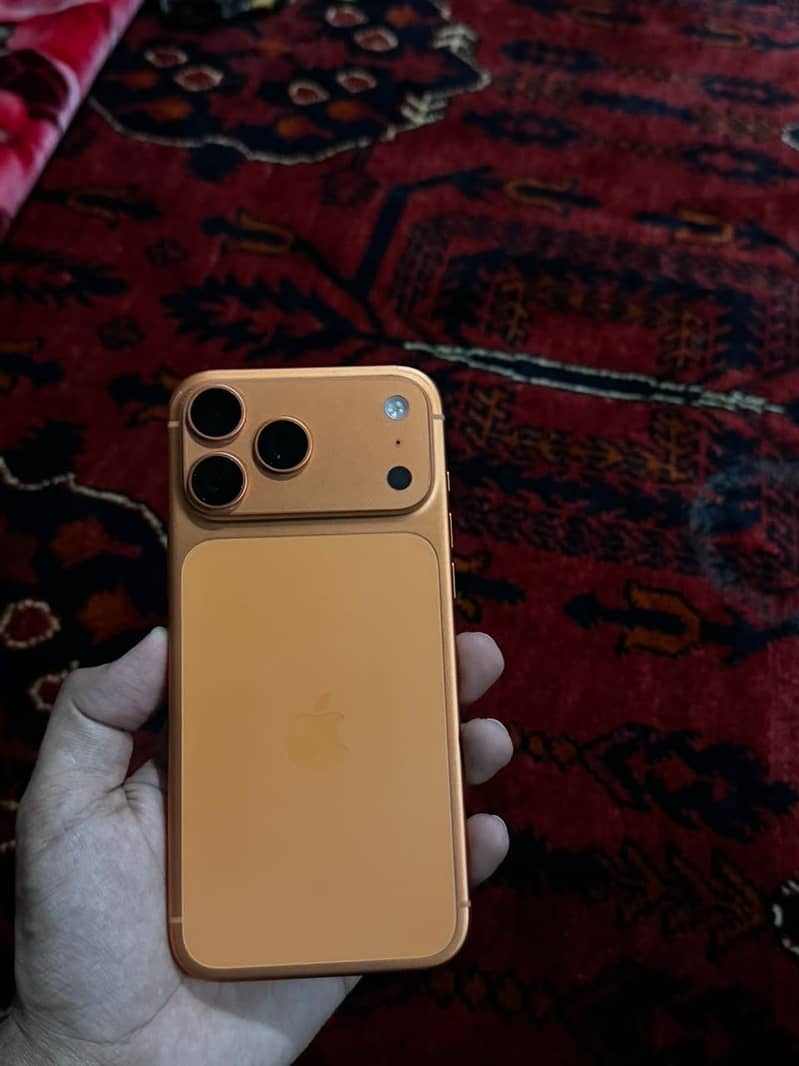 Apple iPhone 17 Pro Max 1