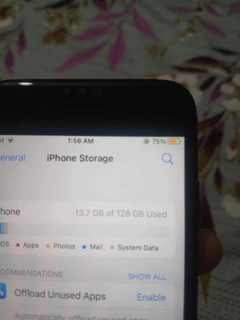 Apple iPhone 7 2