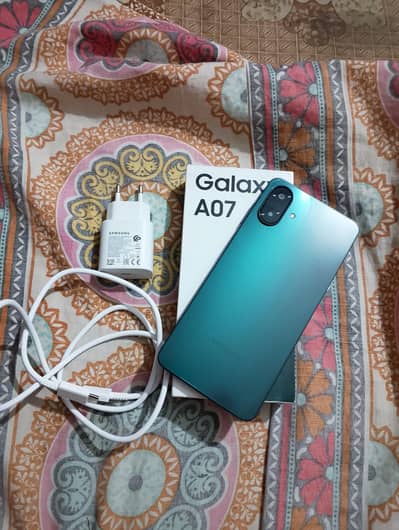 samsung a07 4 64 with box chger available under warranty