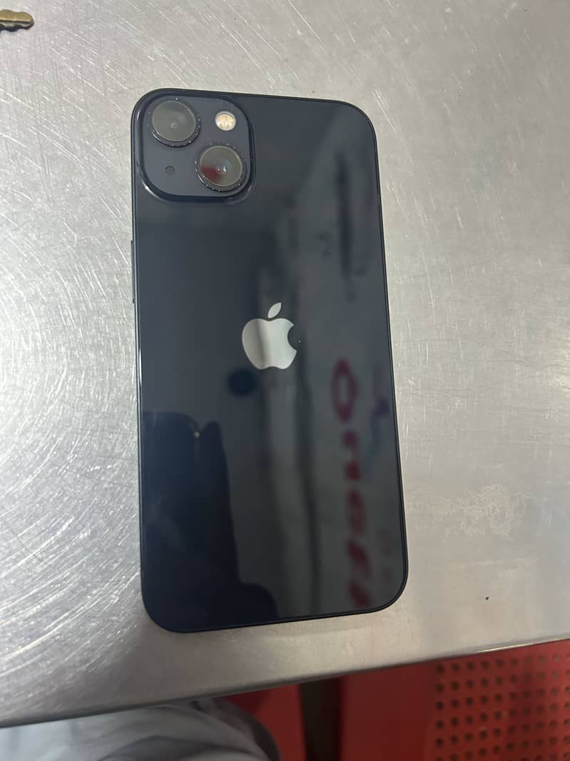 Apple iPhone 13 1