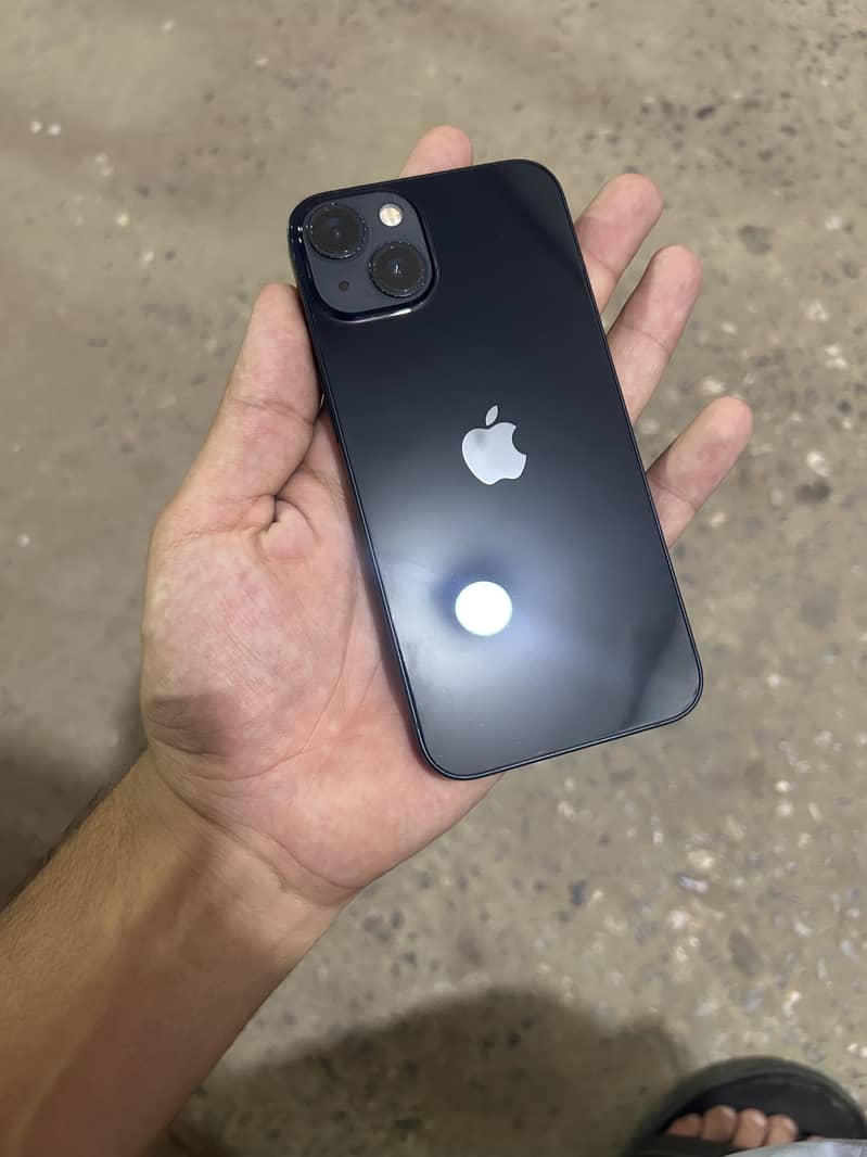 Apple iPhone 13 3
