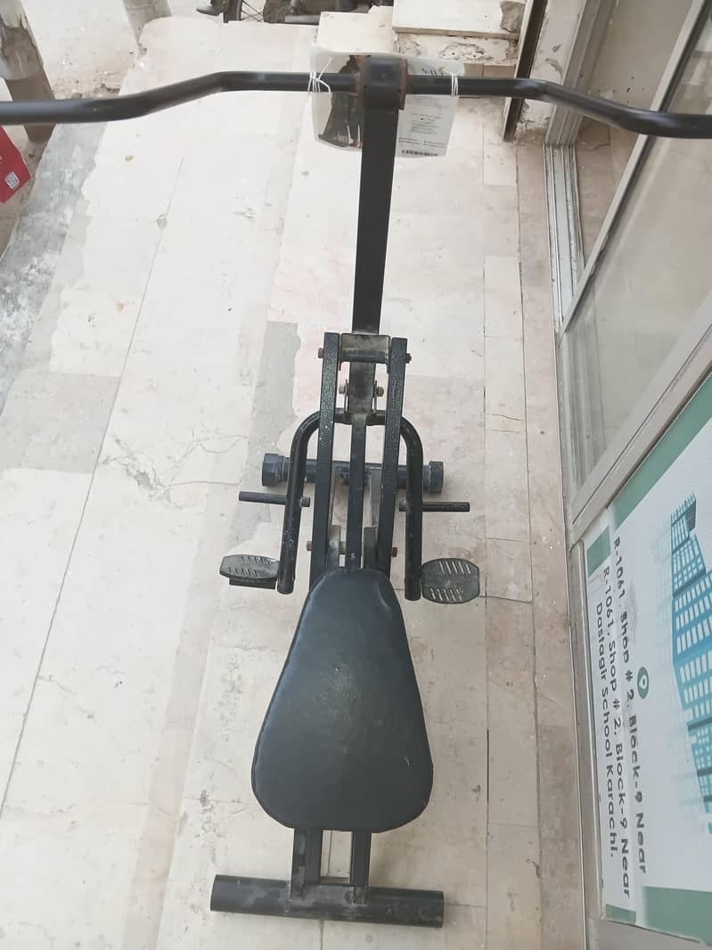 manual rowing machine 0