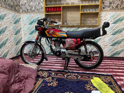 Honda 125 2021 model small engine condition okay kisi ke kam ka Kam
