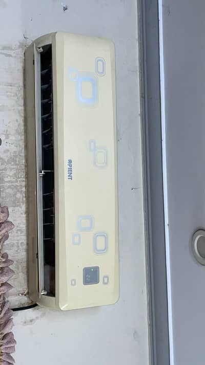 ORIENT 1.5 TON AC FOR URGENT SALEE