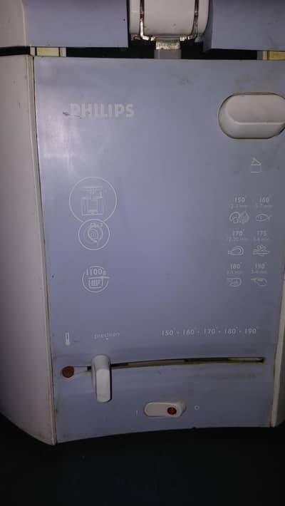 Philip Elctric deep fryer 1100g