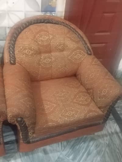 SOFA SET FOR SALE