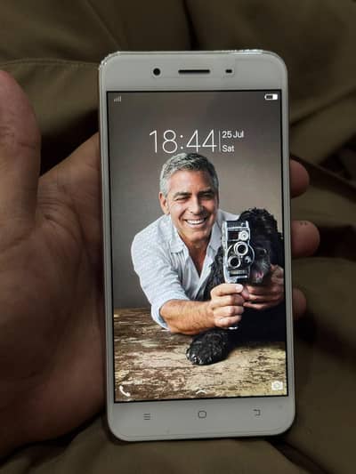 Vivo Y66  6/128gb