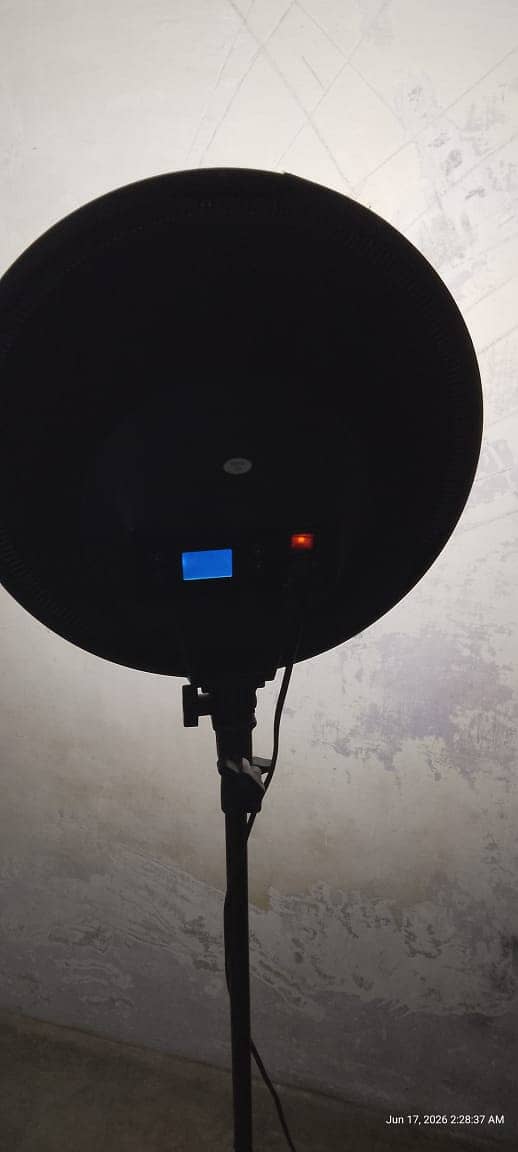 Product Image Display Diffuser Light 3