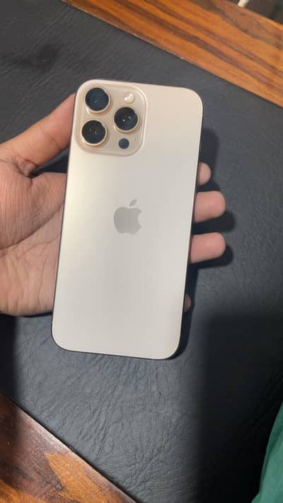 Apple iPhone 16 Pro Max