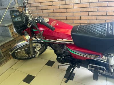 125 red 2013
