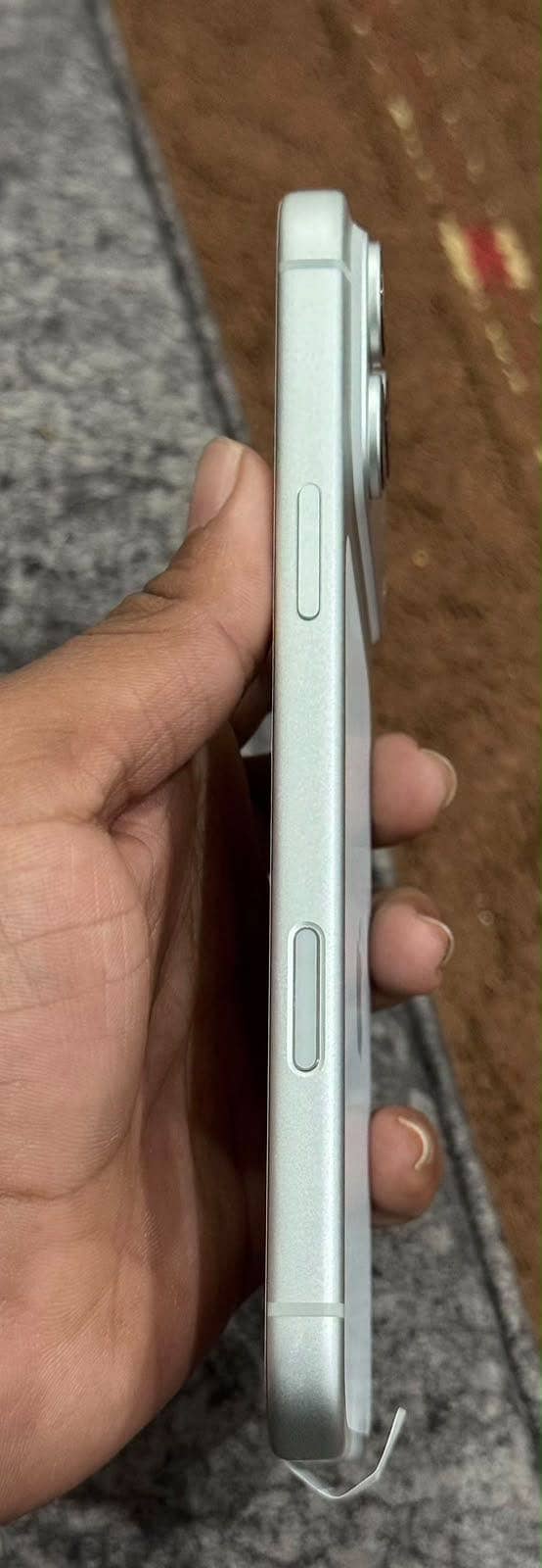 Apple iPhone 17 Pro Max 3
