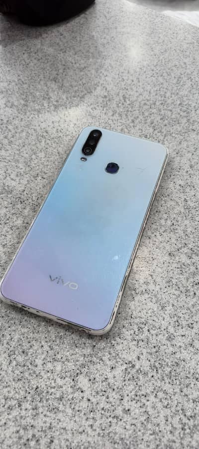 Vivo Y17