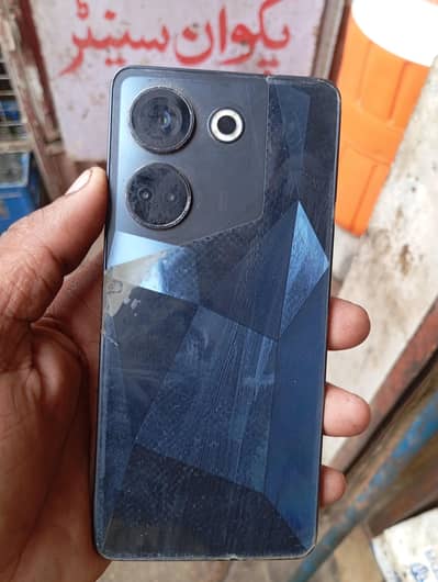 Tecno CAMON 20