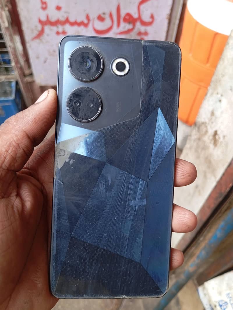 Tecno CAMON 20 0