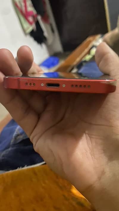 Apple iPhone 12