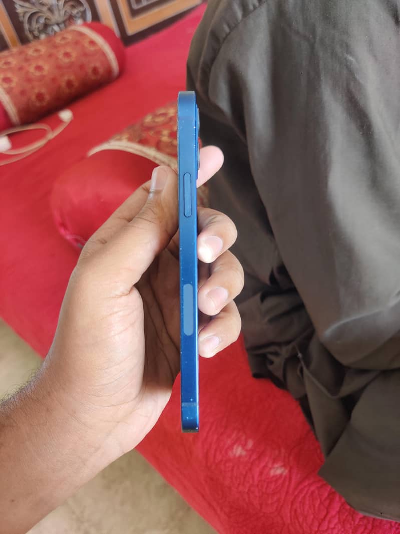iPhone 12 mini 2
