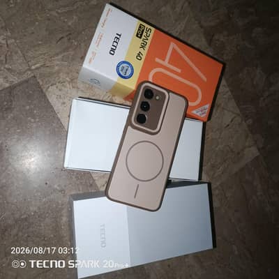 Tecno spark 40 pro plus