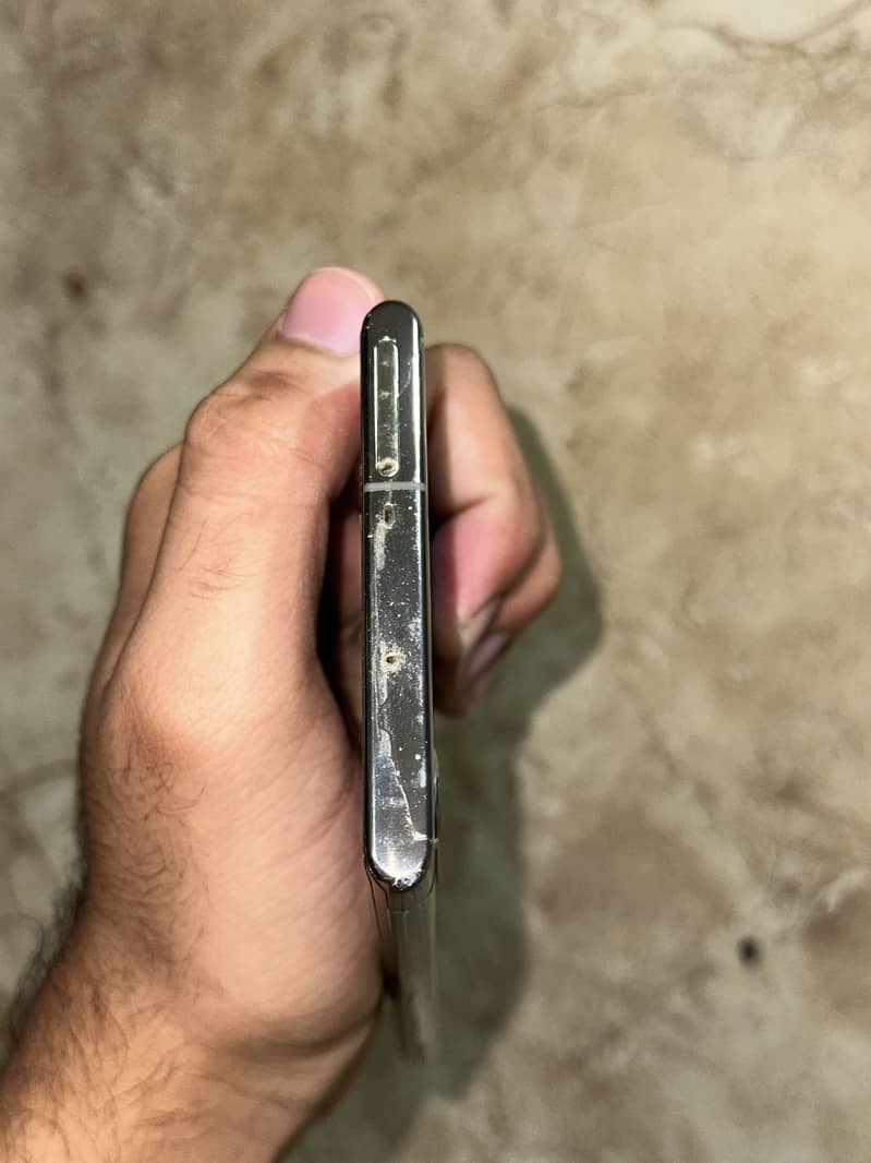 Samsung Mobile Note 10 Plus 5