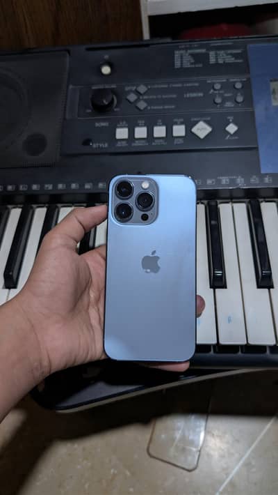 Apple iPhone 13 Pro jv