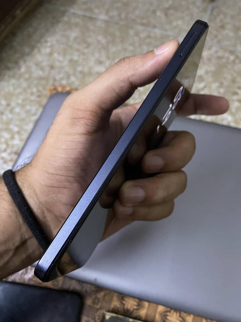 Xiaomi Redmi Note 12 4