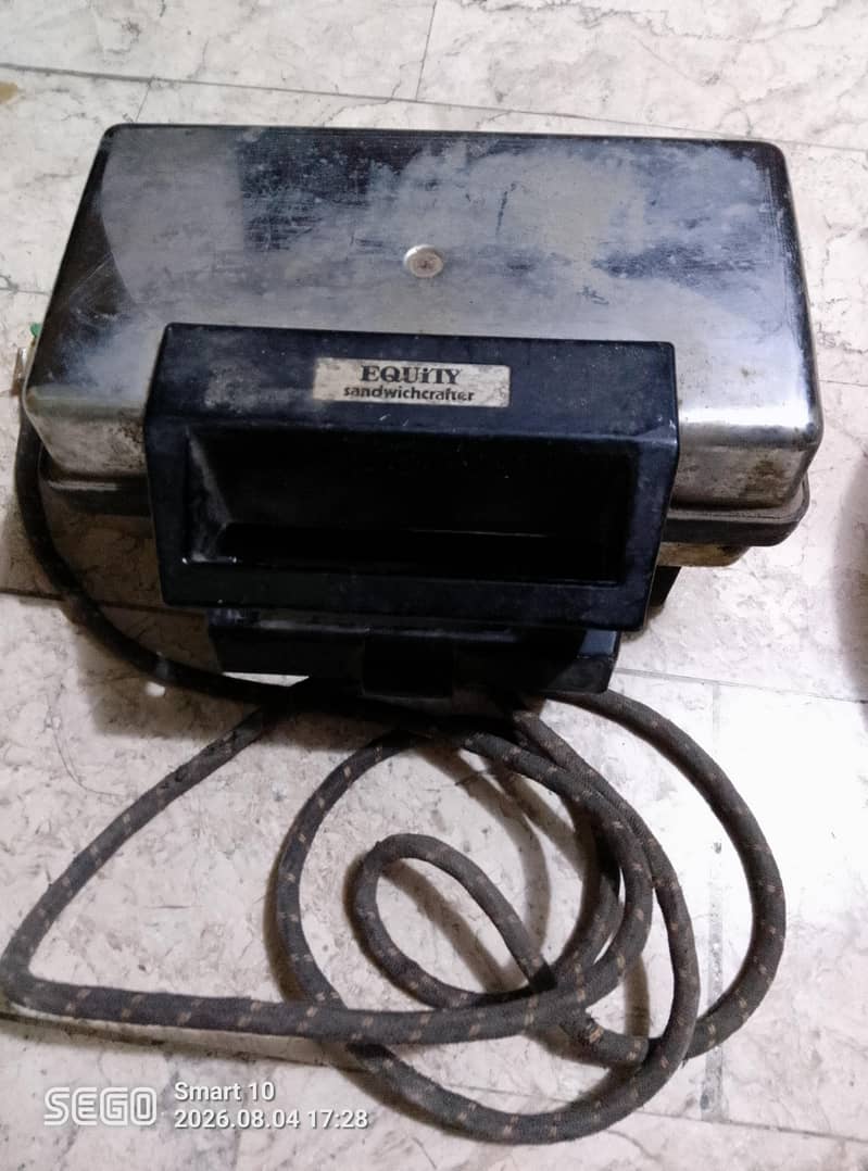 sandwich maker 1